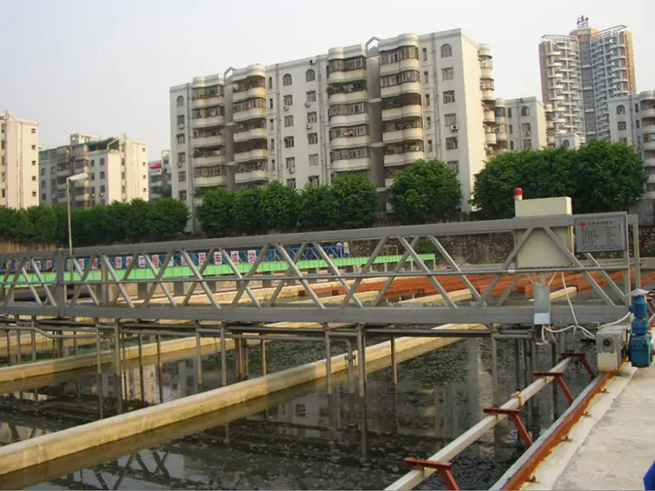 平流沉淀池虹吸（泵吸）式吸泥机